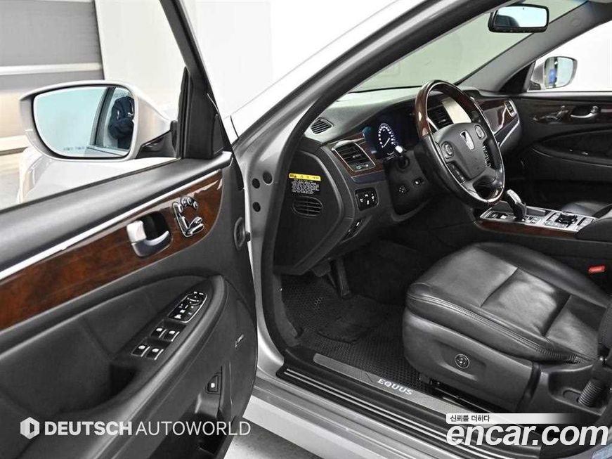 Hyundai Equus 2013