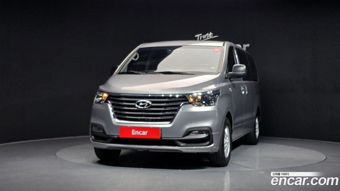 Hyundai Starex 2019