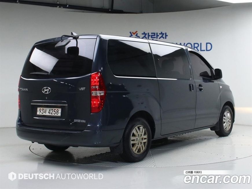 Hyundai Starex 2018