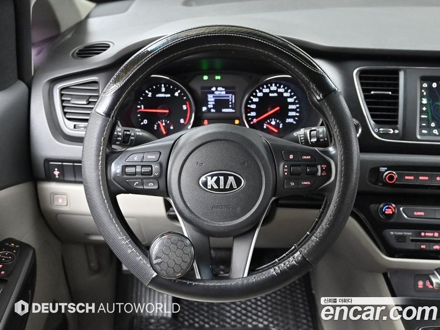 Kia Canival 2019