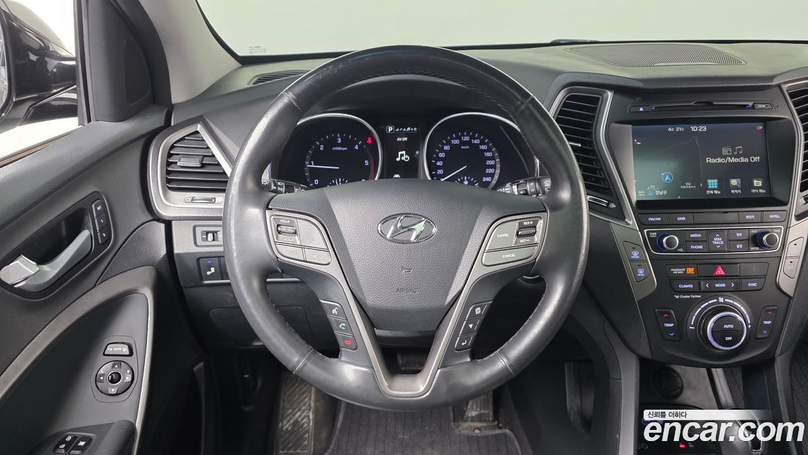 Hyundai Santafe 2016