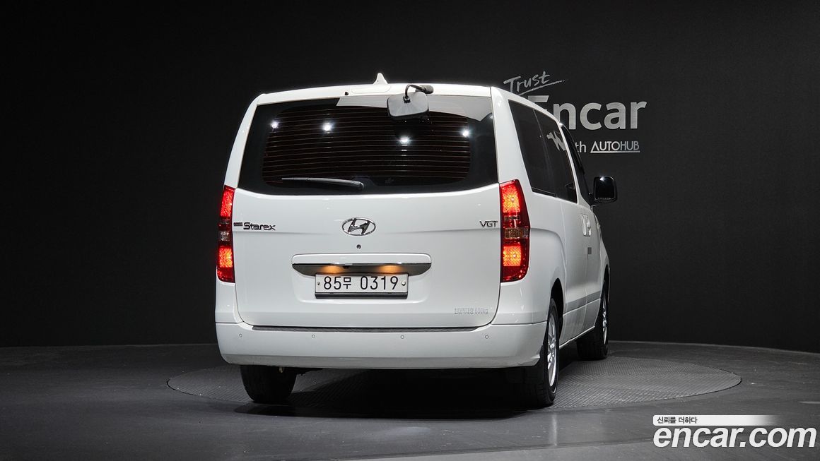 Hyundai Starex 2019