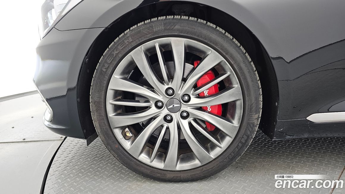 Hyundai Genesis 2016