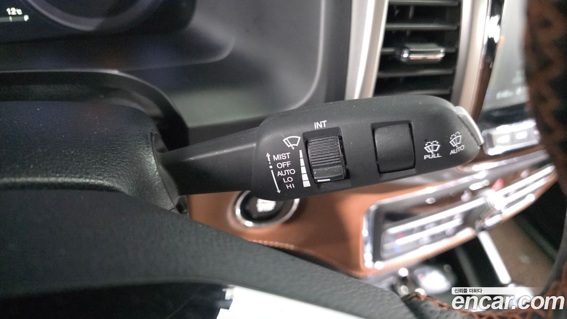 KG_Mobility_Ssangyong Rexton 2019