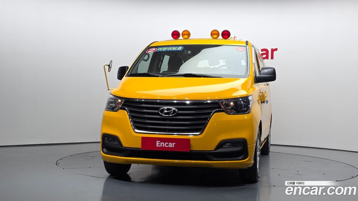 Hyundai Starex 2018