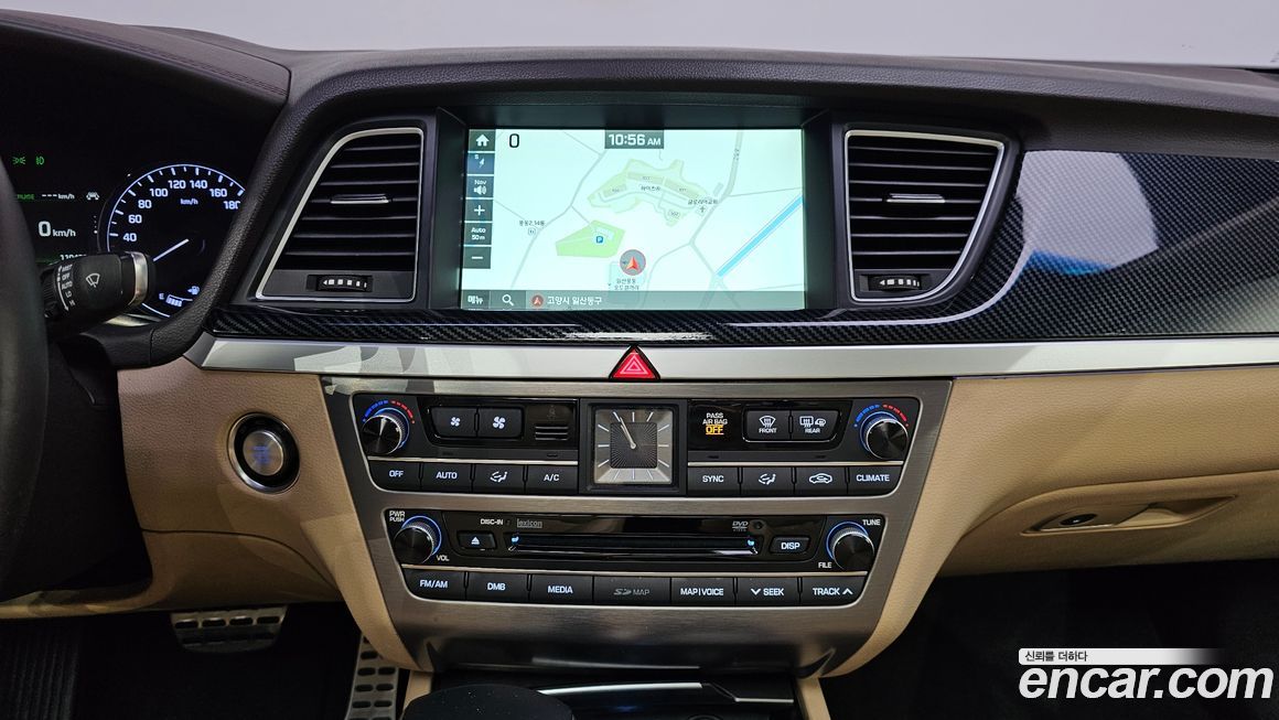 Hyundai Genesis 2016