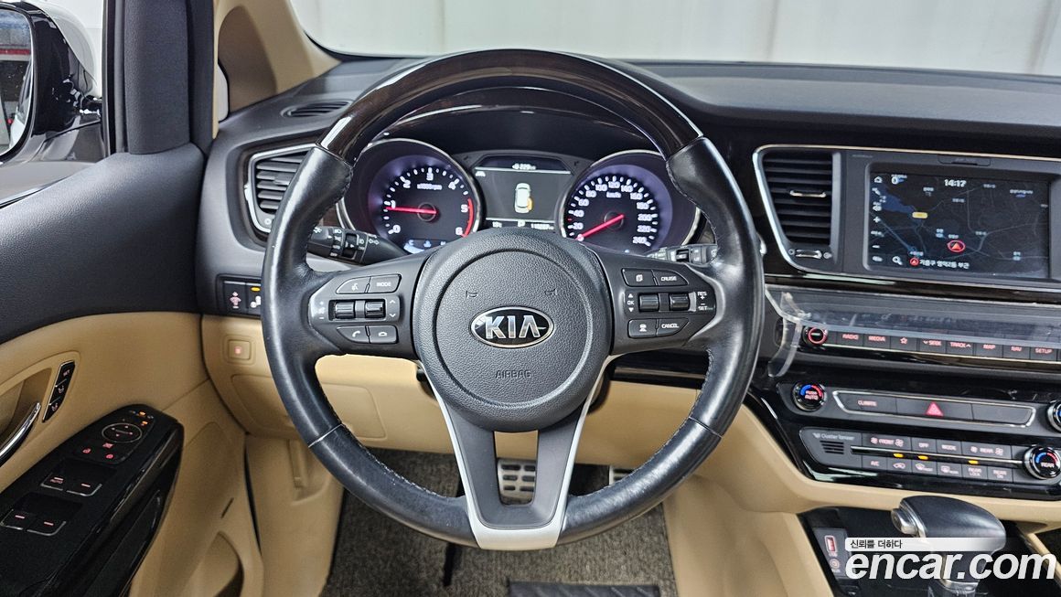 Kia Canival 2019