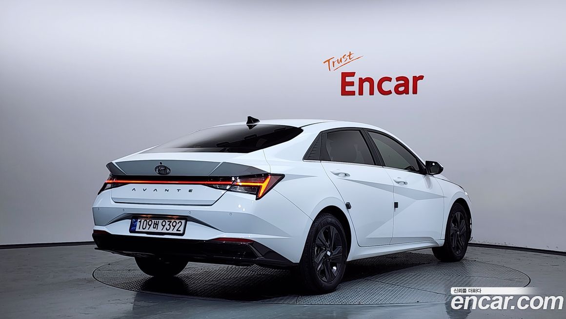 Hyundai AVANTE 2023