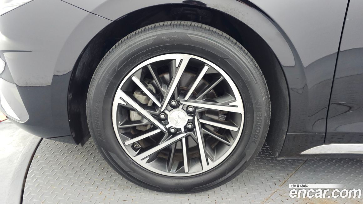 Hyundai Grandeur 2020