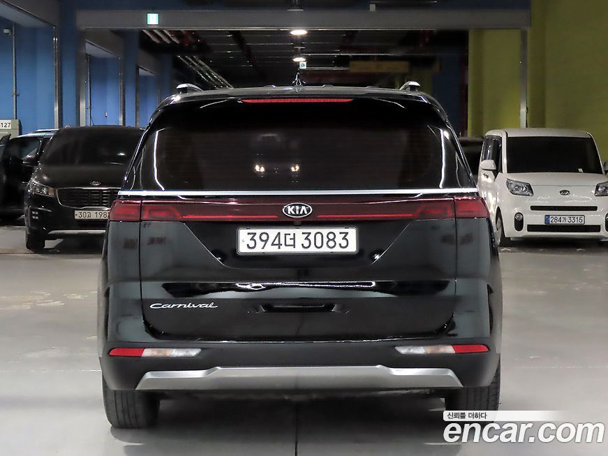 Kia Canival 2021