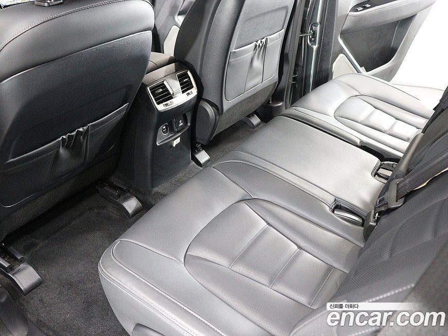 KG_Mobility_Ssangyong Rexton 2018