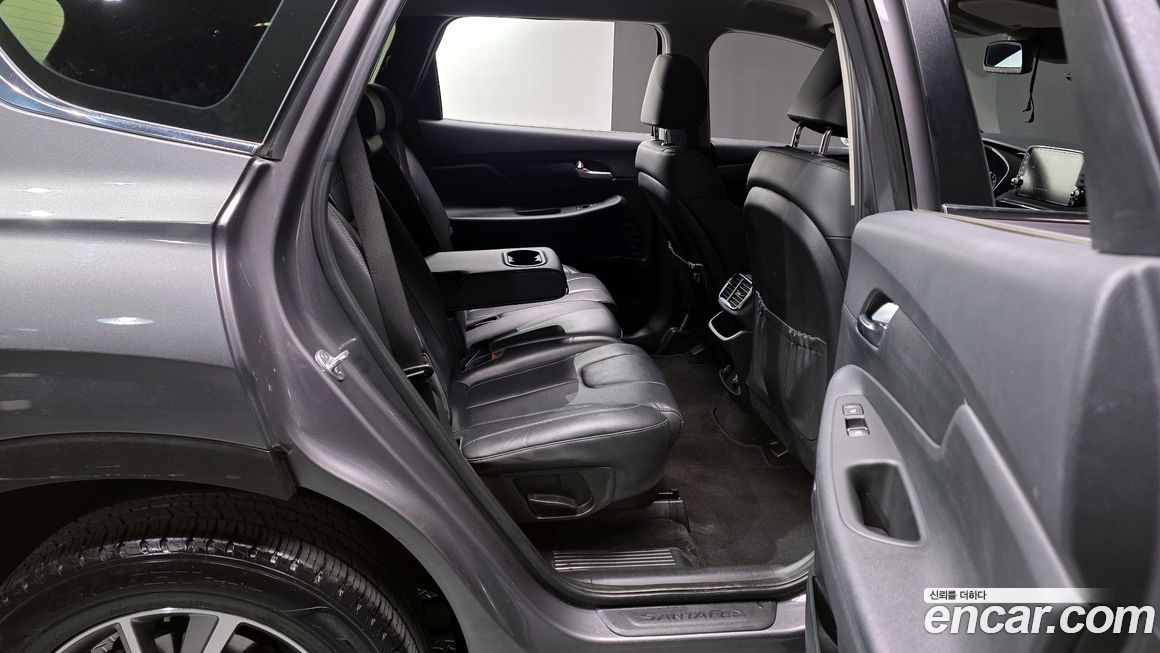 Hyundai Santafe 2020