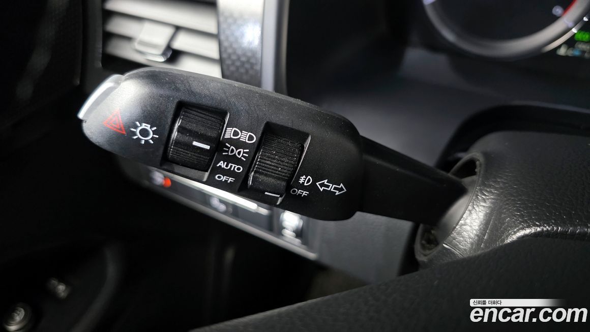 KG_Mobility_Ssangyong Rexton 2020