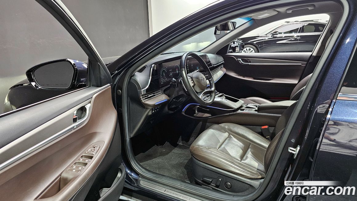 Hyundai Grandeur 2021