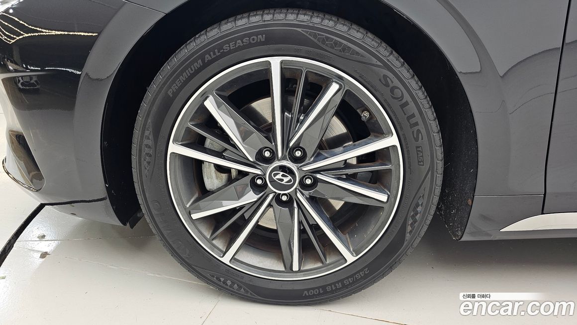 Hyundai Grandeur 2021