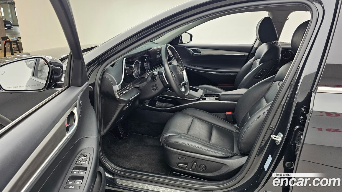 Hyundai Grandeur 2021