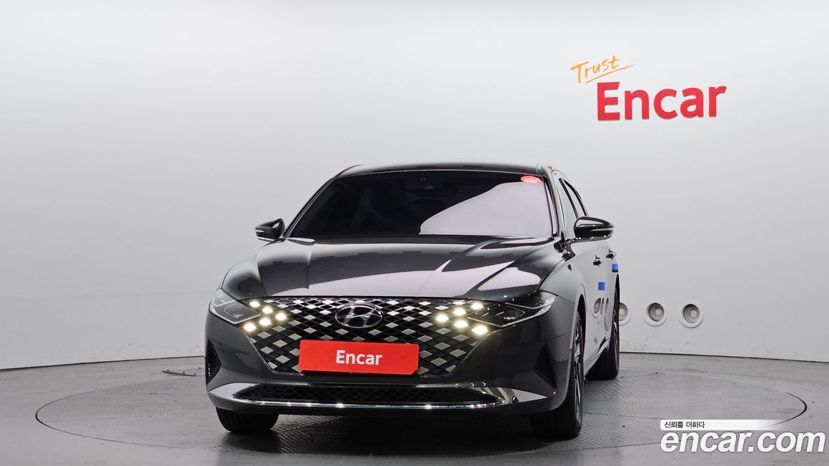 Hyundai Grandeur 2022