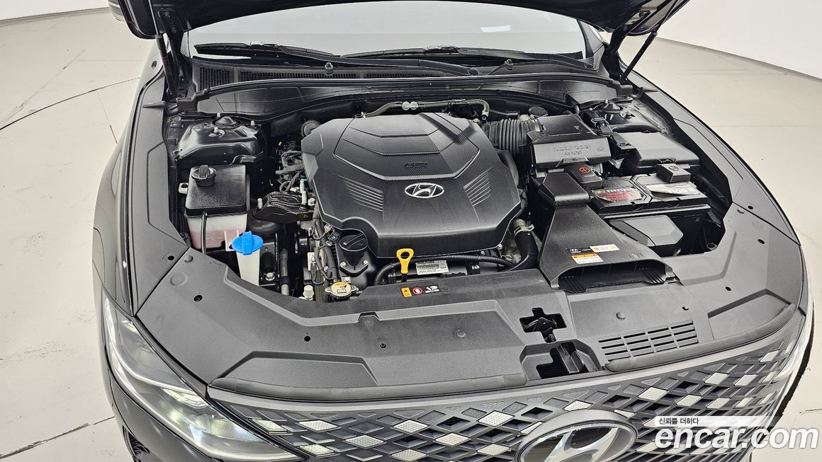 Hyundai Grandeur 2021