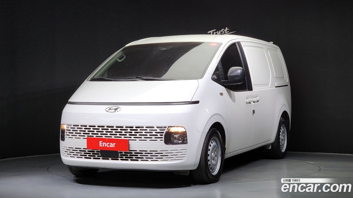 Hyundai Staria 2023