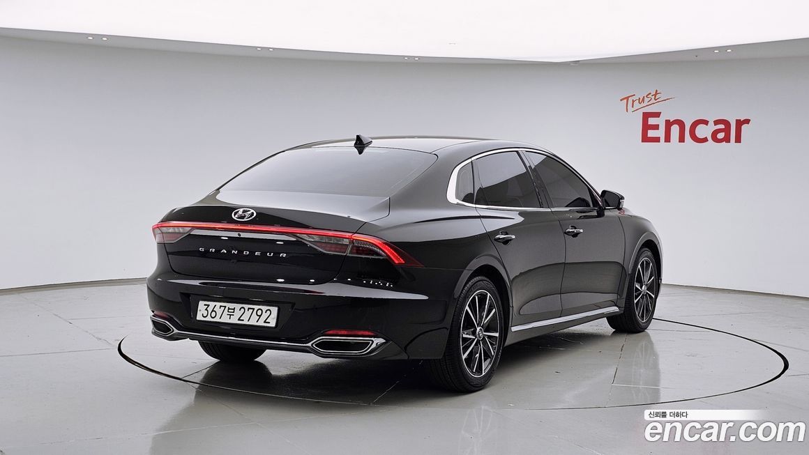 Hyundai Grandeur 2021
