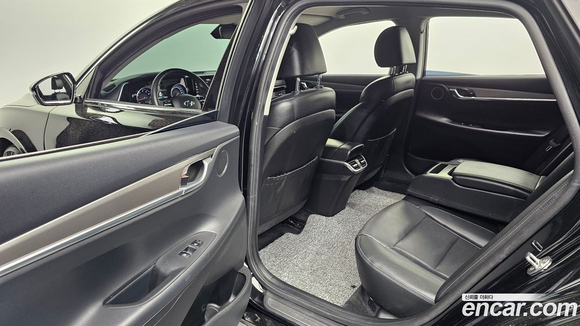 Hyundai Grandeur 2021