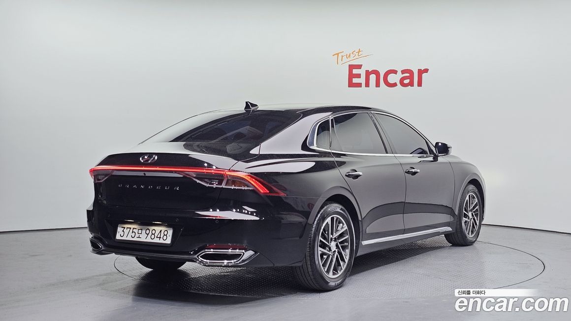 Hyundai Grandeur 2021