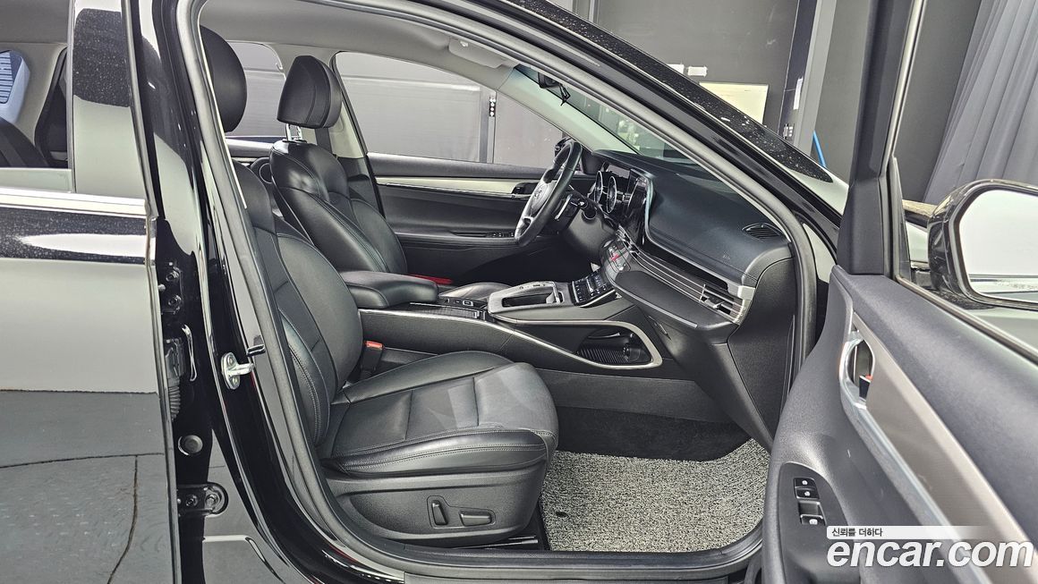 Hyundai Grandeur 2021