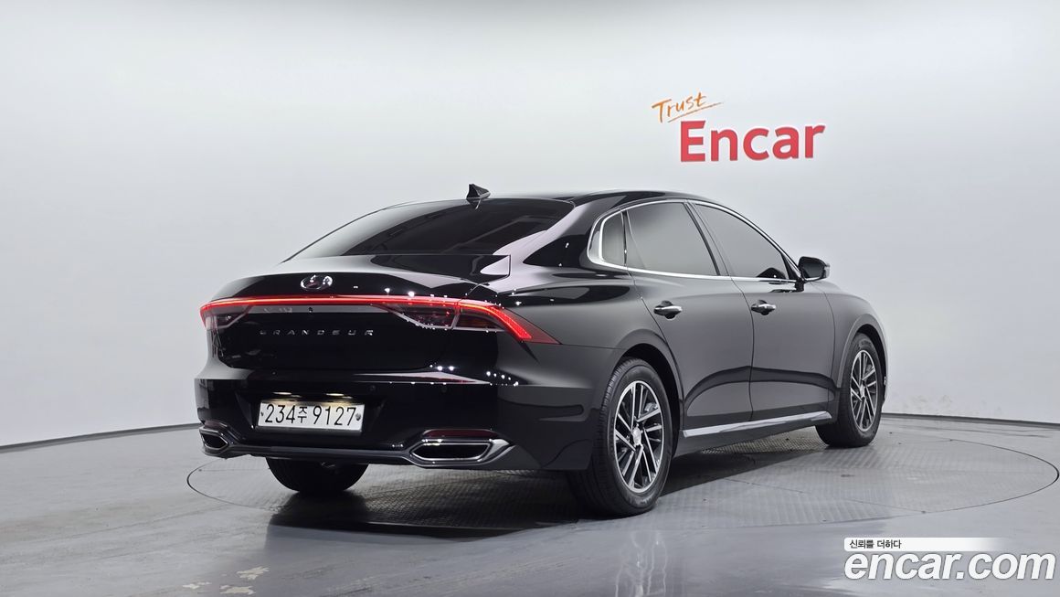 Hyundai Grandeur 2020