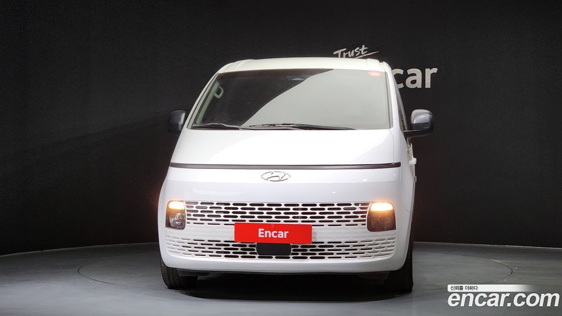 Hyundai Staria 2023