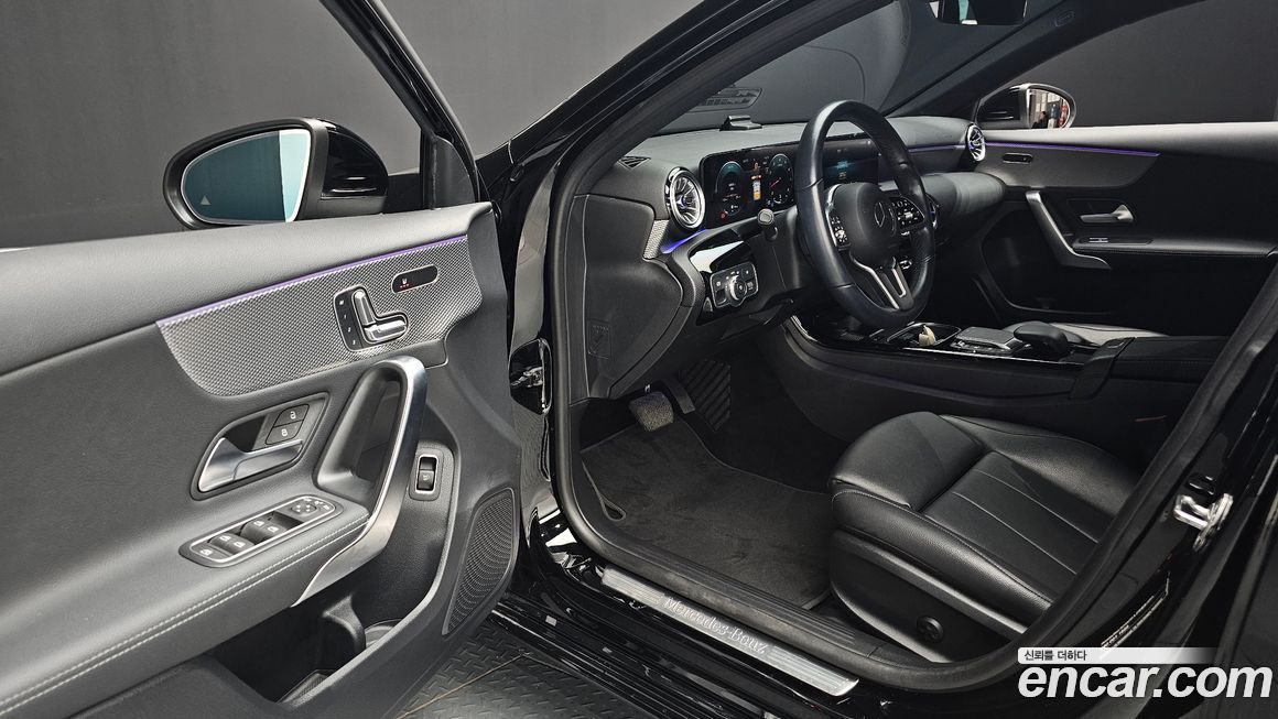 Mercedes-Benz A-Class 2021