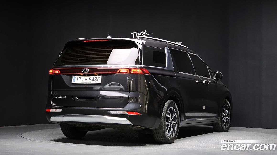 Kia Canival 2021