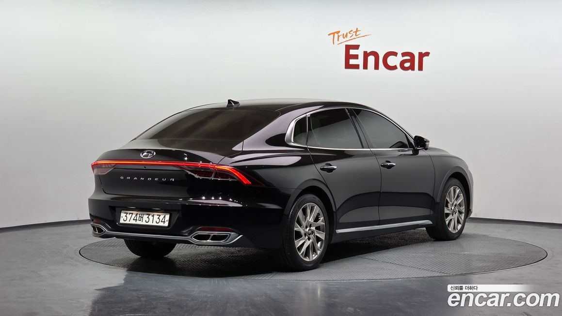 Hyundai Grandeur 2021