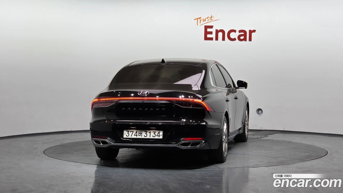 Hyundai Grandeur 2021