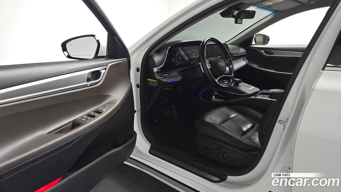 Hyundai Grandeur 2020