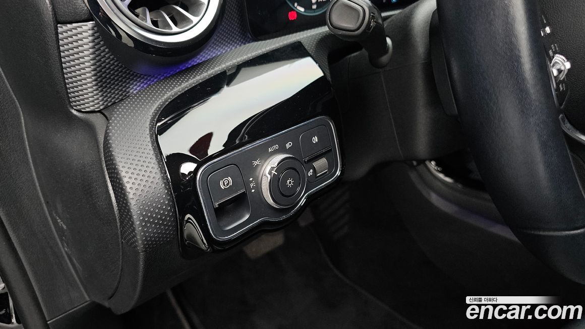 Mercedes-Benz A-Class 2021