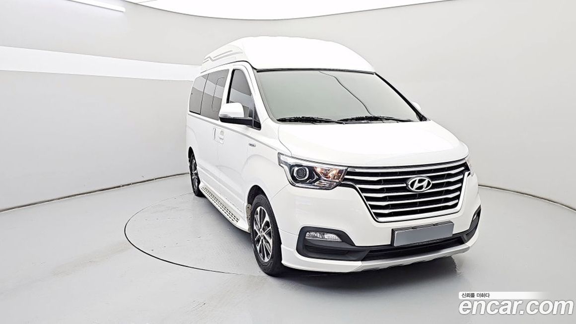 Hyundai Starex 2020