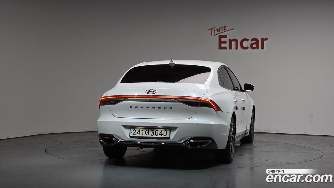 Hyundai Grandeur 2020