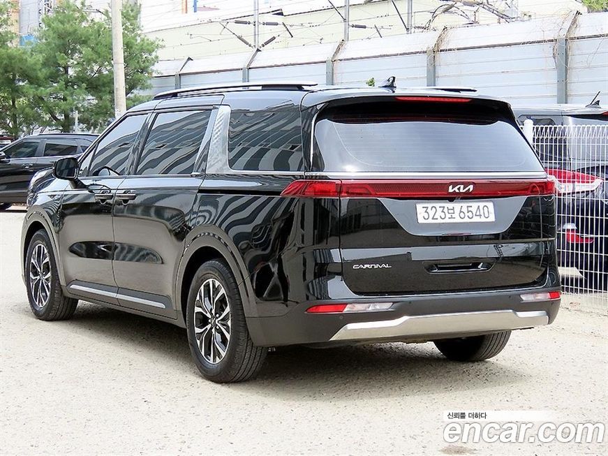 Kia Canival 2023