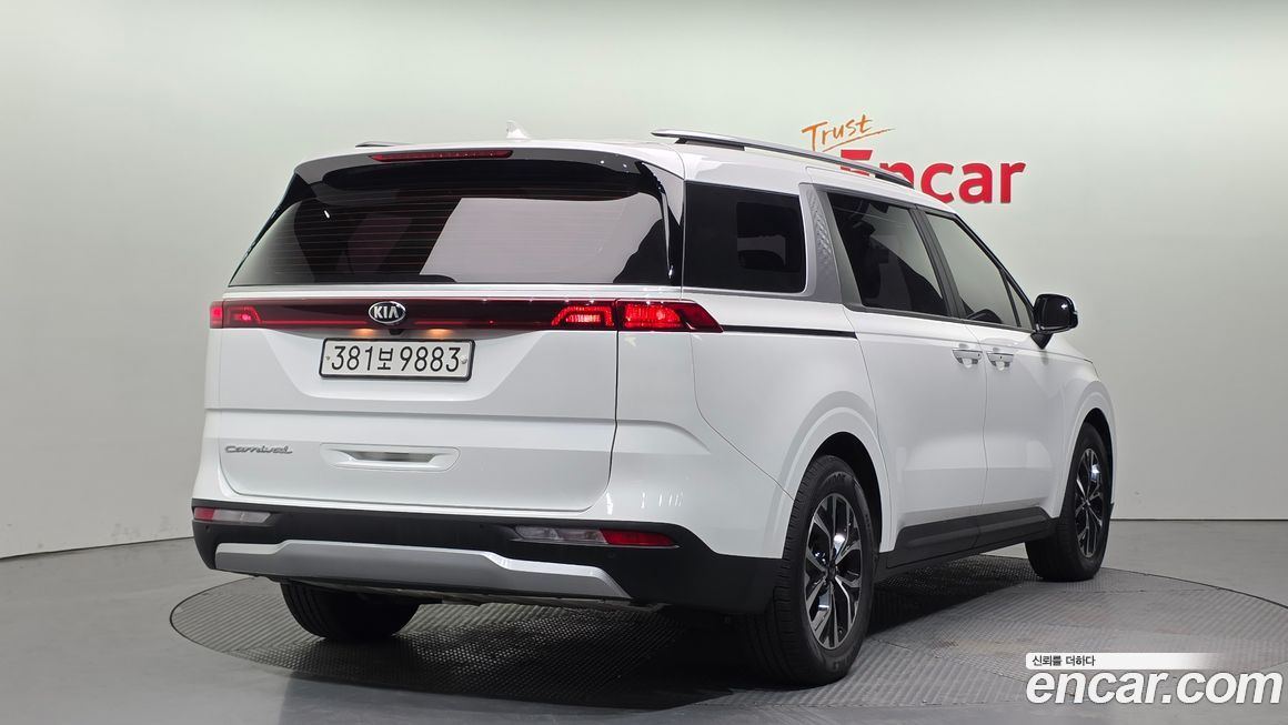 Kia Canival 2021