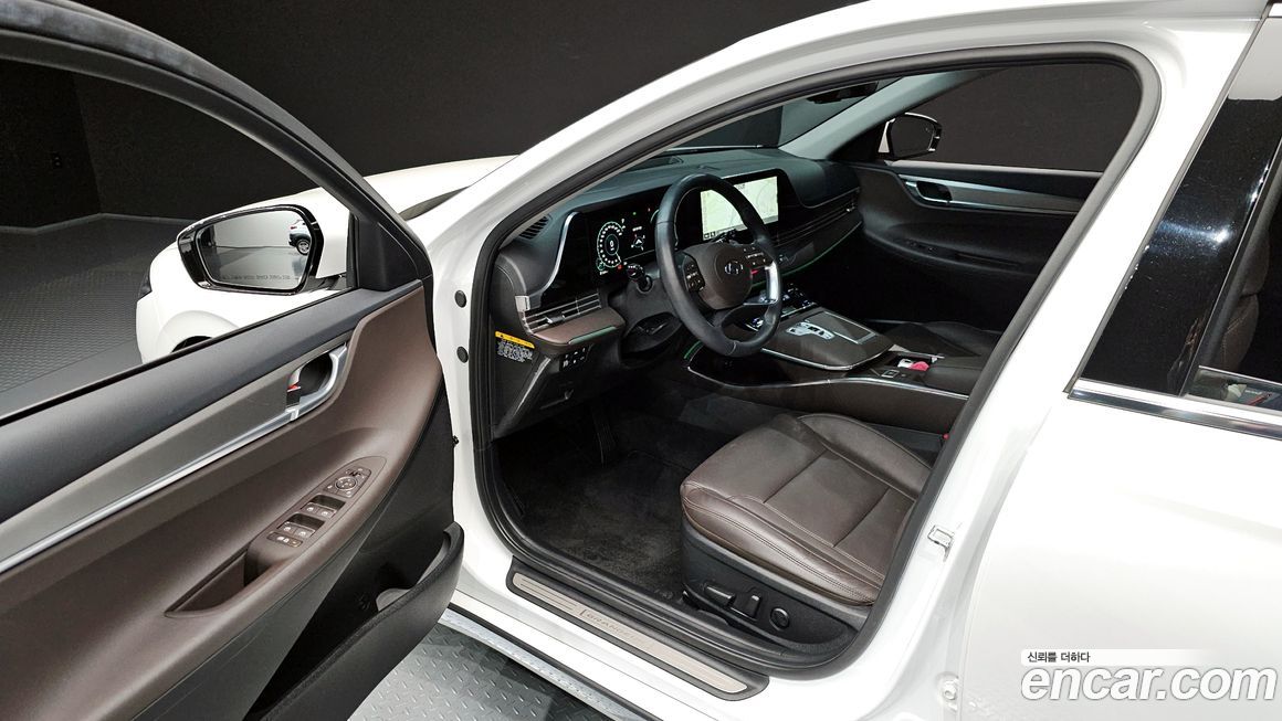 Hyundai Grandeur 2020