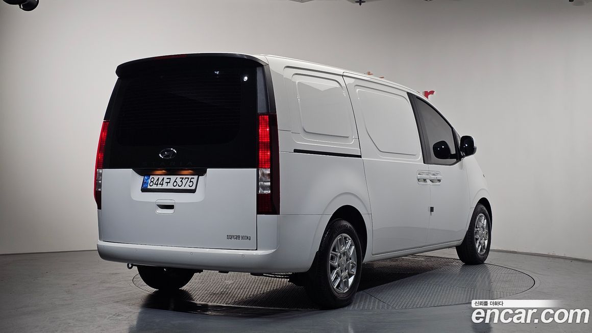 Hyundai Staria 2023