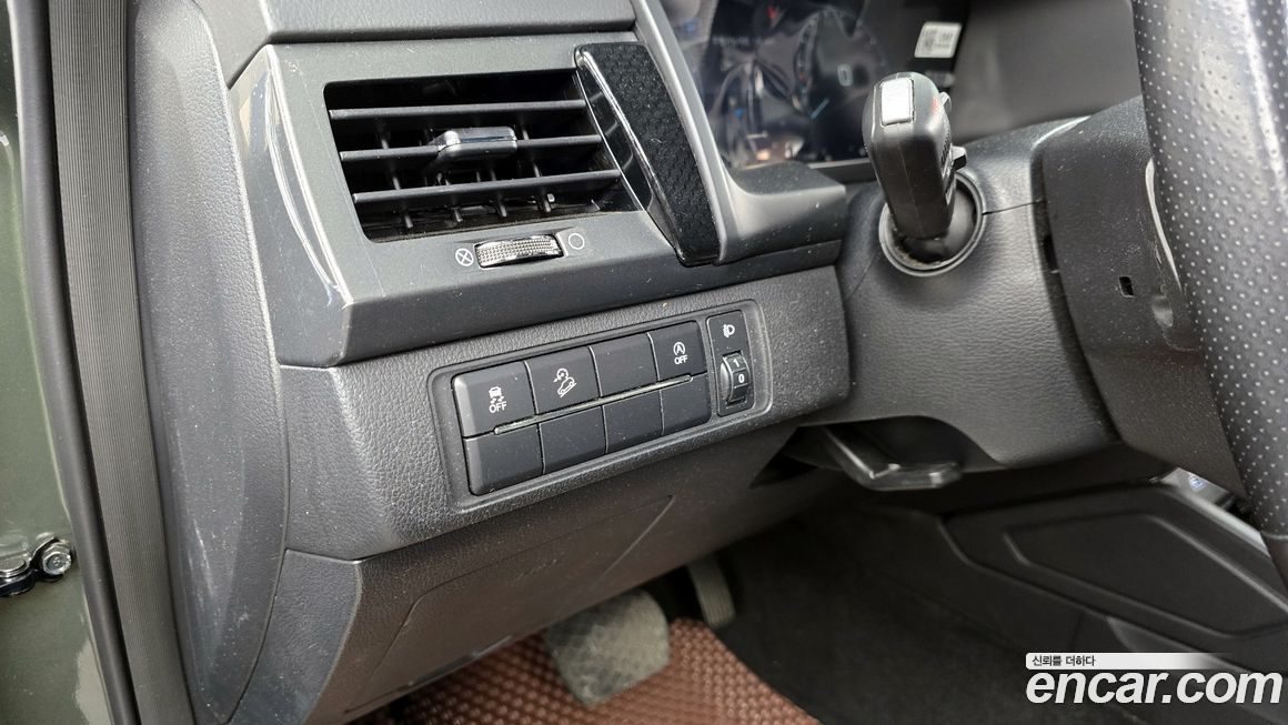 KG_Mobility_Ssangyong Rexton 2023