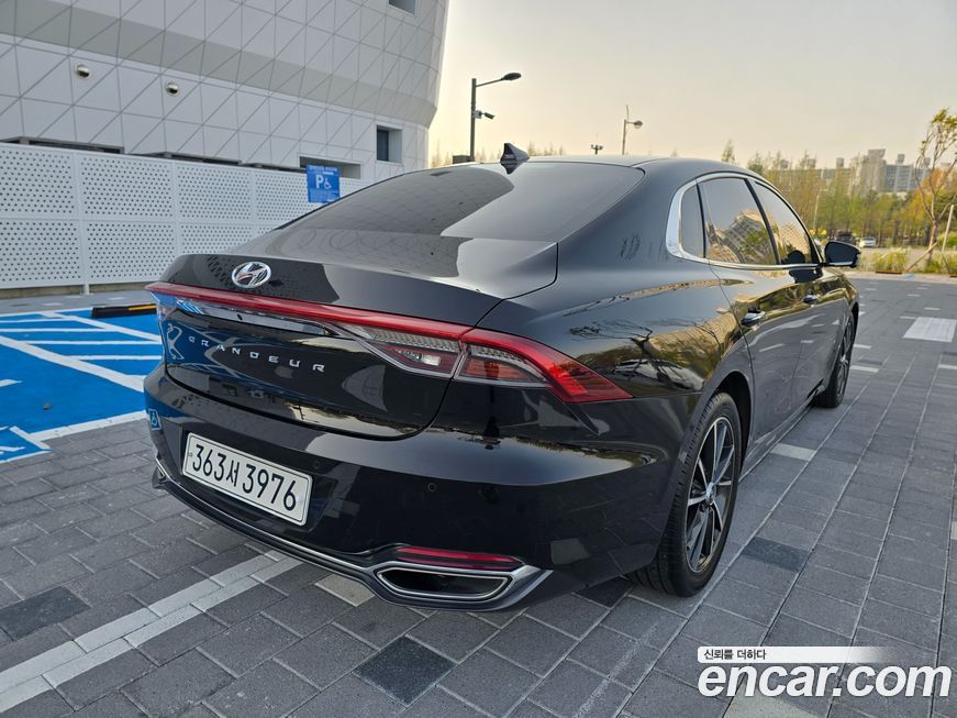 Hyundai Grandeur 2022