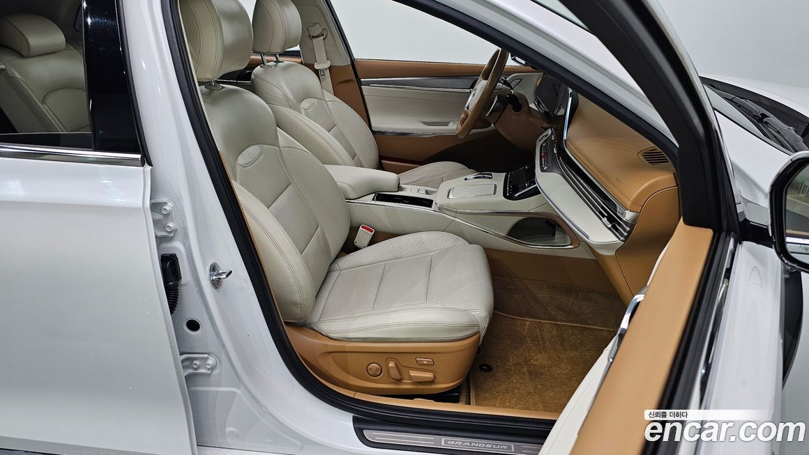 Hyundai Grandeur 2021