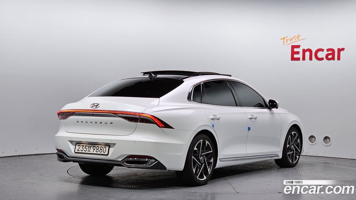 Hyundai Grandeur 2021