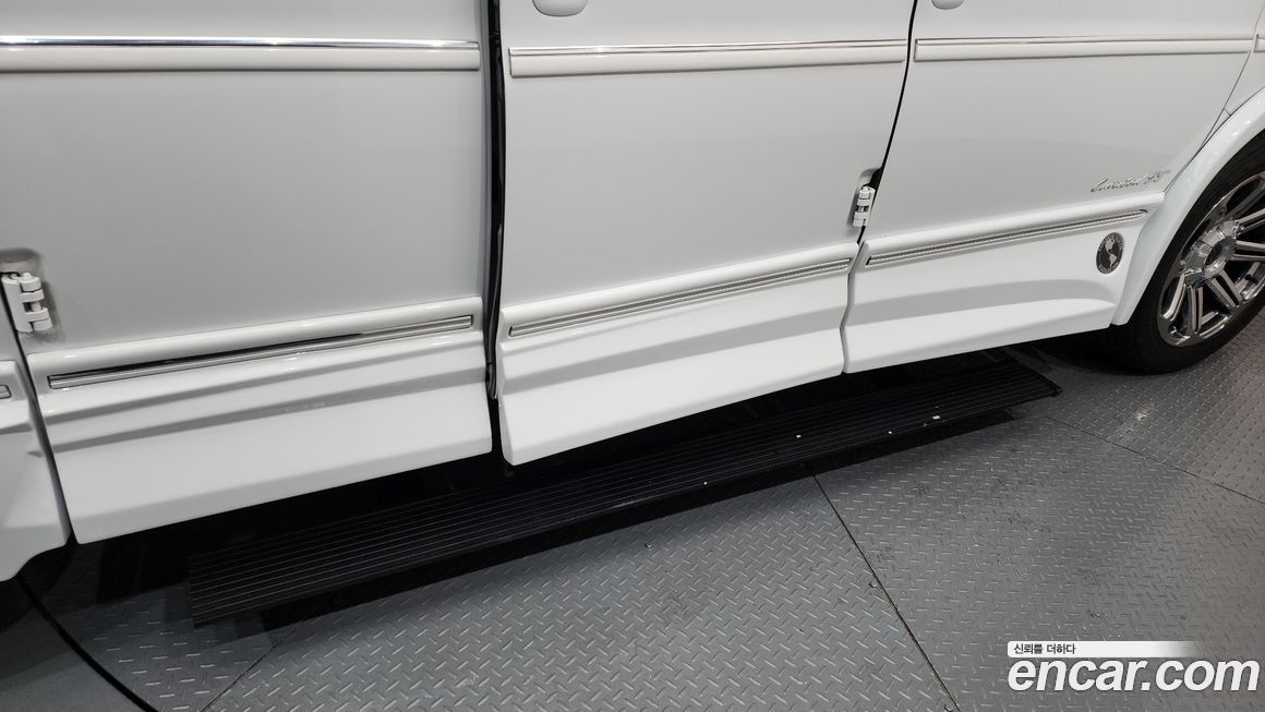 Chevrolet Express Van 2015