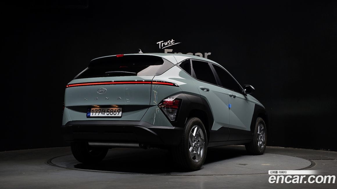 Hyundai Kona 2025