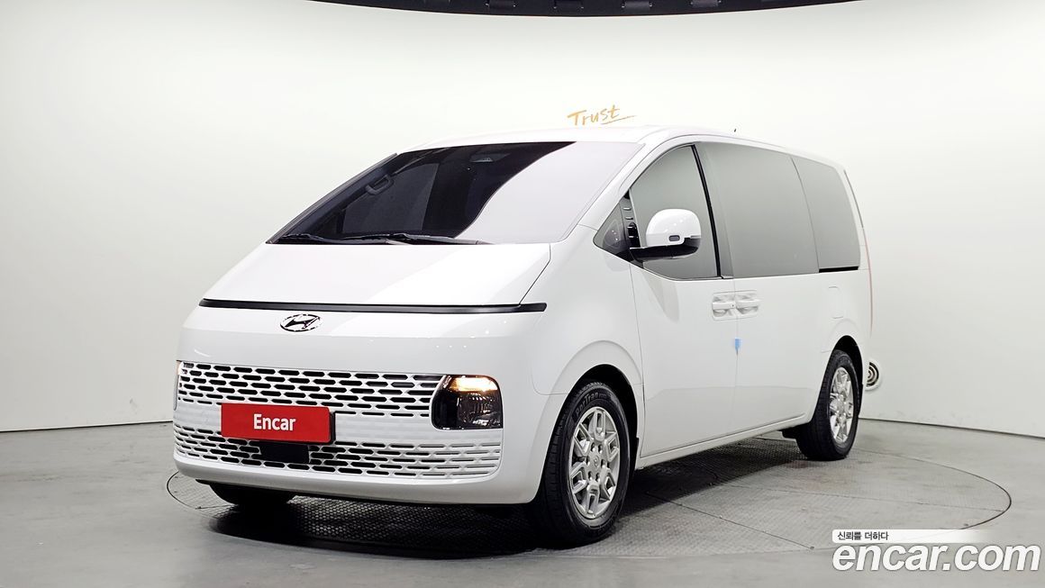 Hyundai Staria 2022