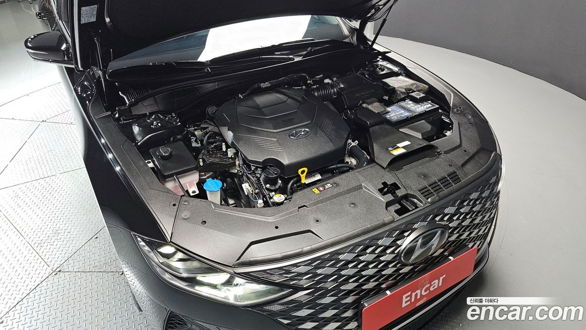 Hyundai Grandeur 2021