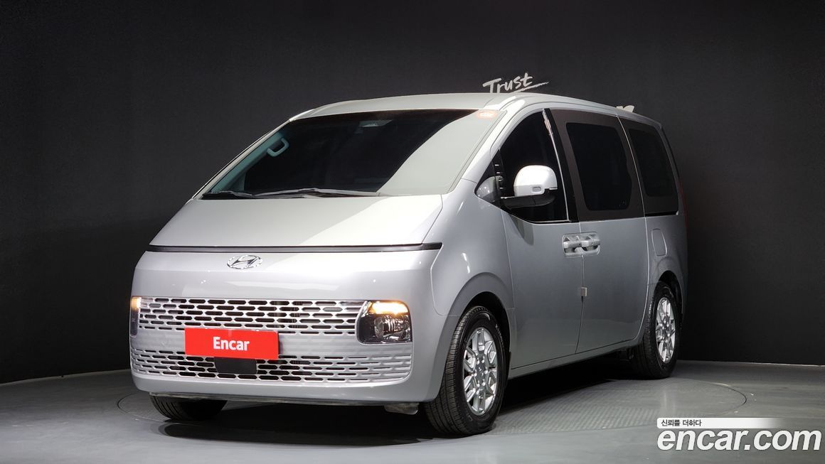 Hyundai Staria 2023